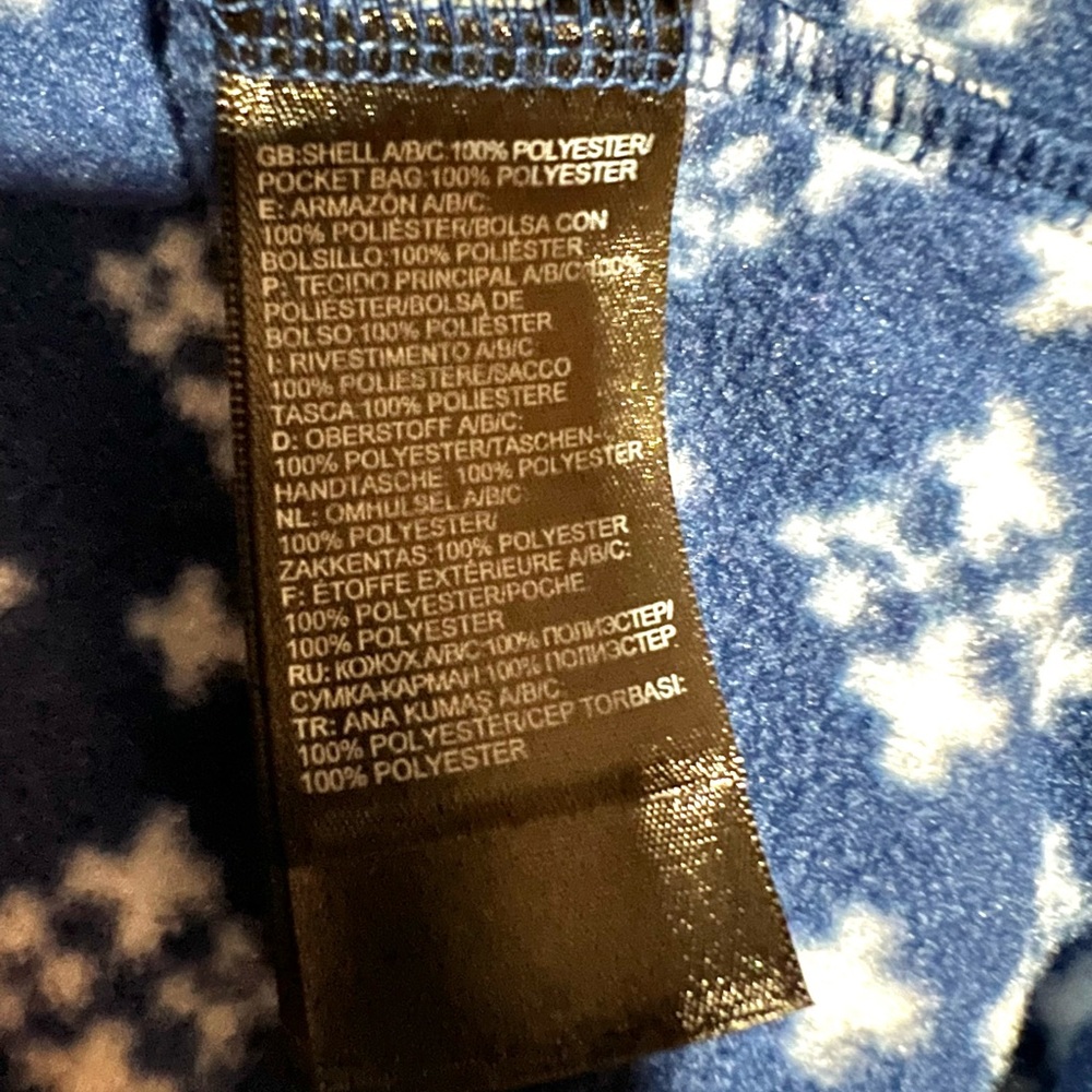 North Face Pullover - Picture 5 of 5